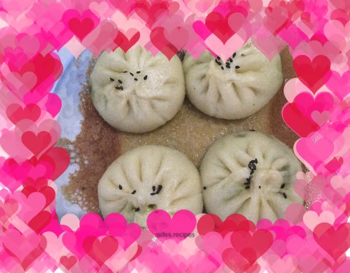 Chives and pork dumplings