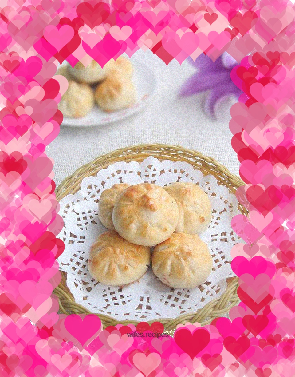 Baked bean paste buns