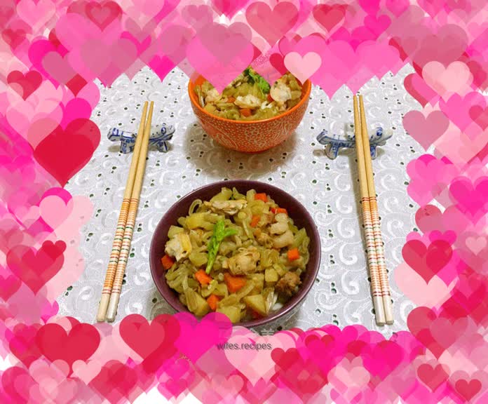 Kidney Bean, Potato and Clam Noodles