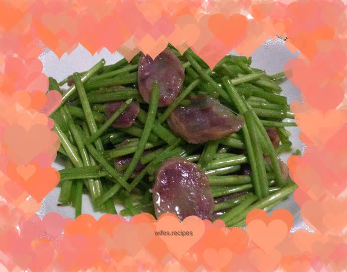 Stir-fried Sausage with Artemisia