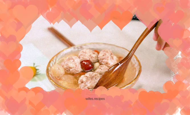 Longan meat cake soup