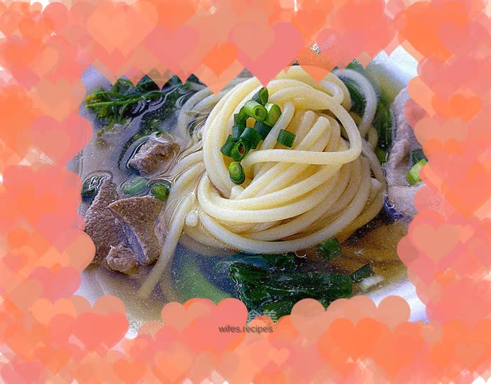 Pork liver lean meat soup spaghetti