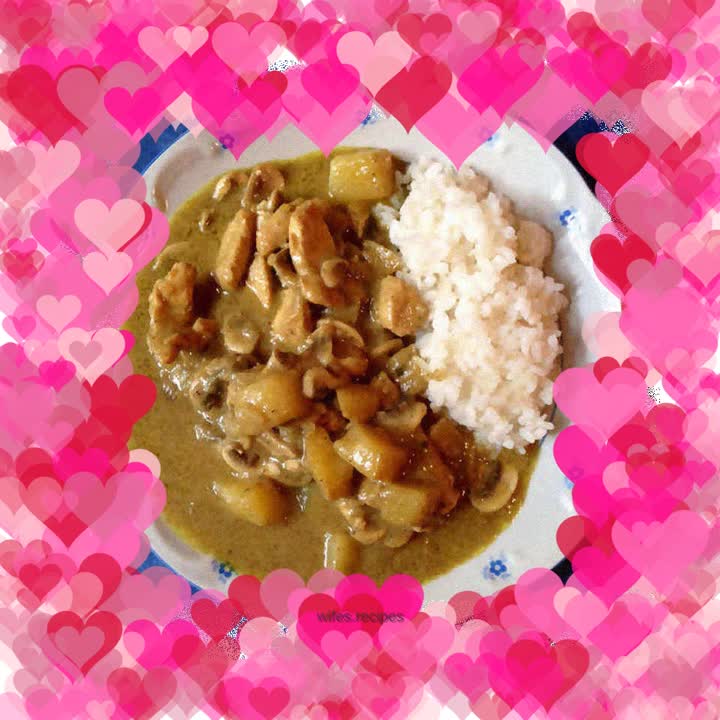 Thai Chicken Potato Green Curry