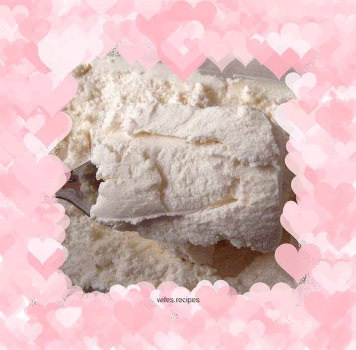 Homemade cream cheese can be used to make cheesecake