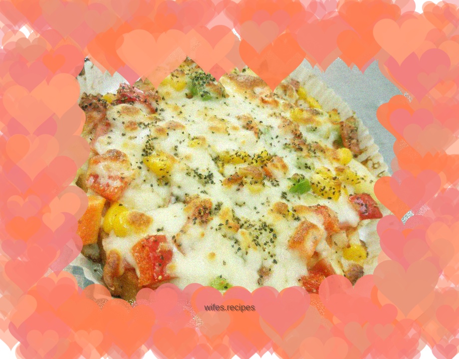 Toast and Vegetable Pizza