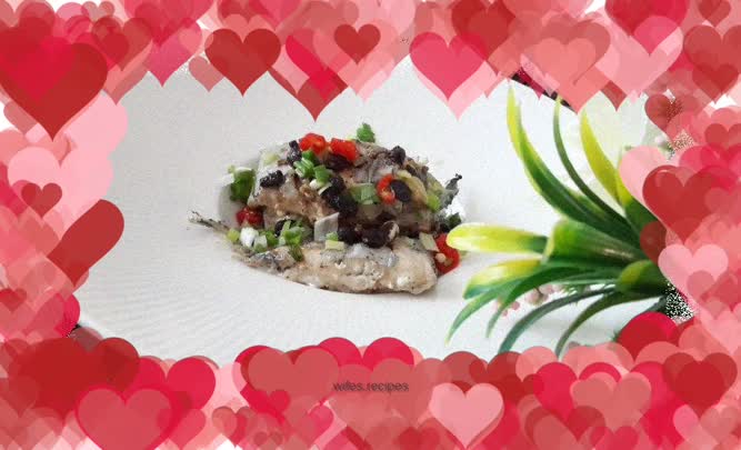 Steamed Hairtail Fish with Black Bean Sauce