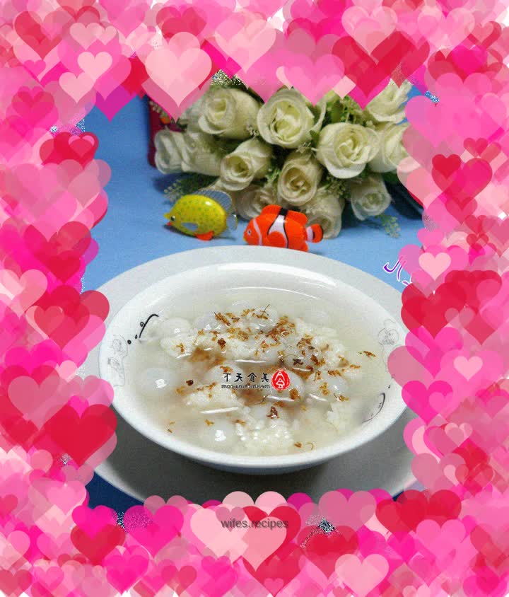 Rice dumplings stuffed with osmanthus and wine