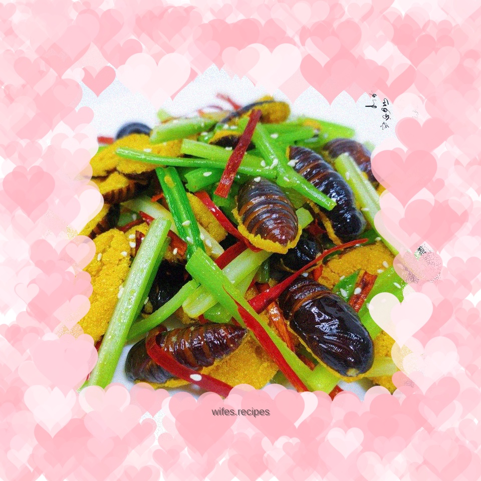 Stir-fried silkworm pupae