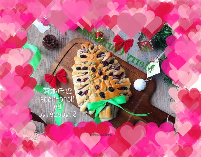 Christmas Tree Thousand Layer Bean Paste Bread