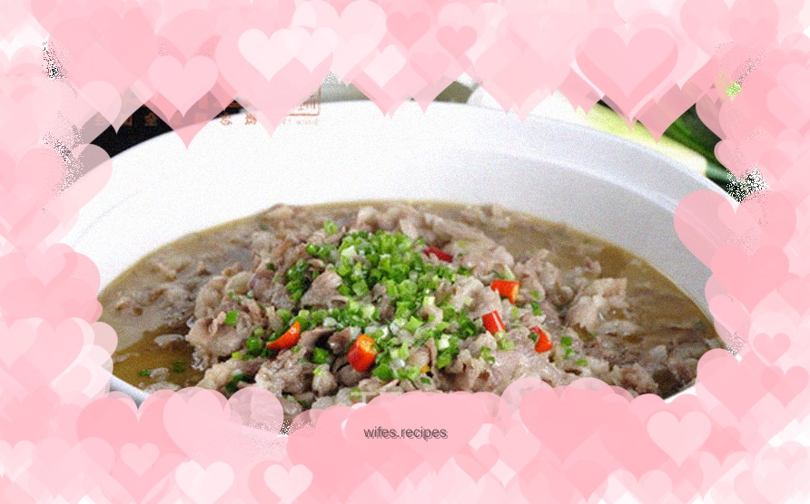 Fatty beef in sour soup