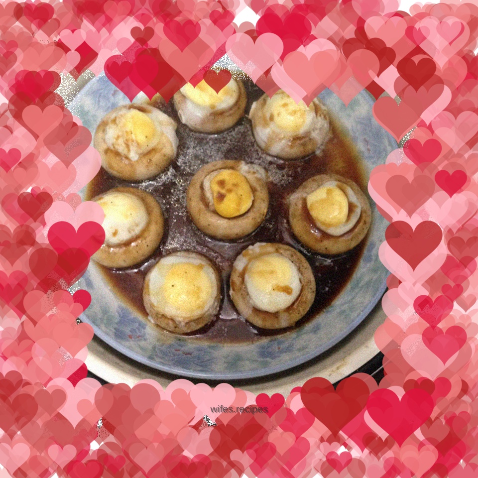 Steamed quail eggs with mushrooms