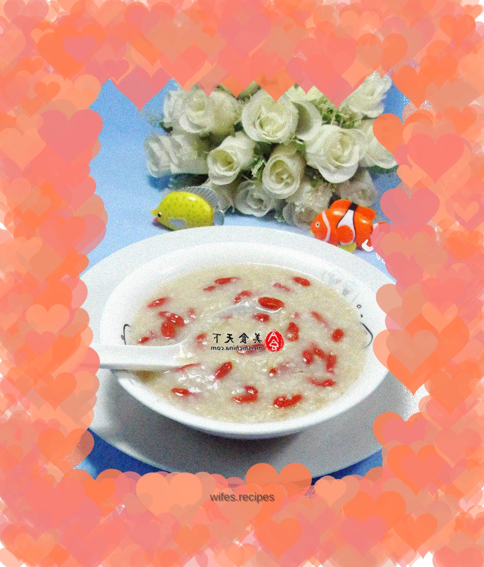 Wolfberry Oatmeal Porridge