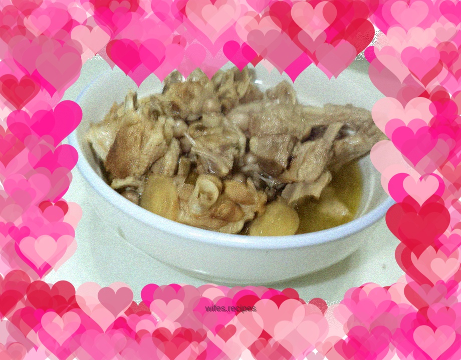 Steamed Duck with Peanuts