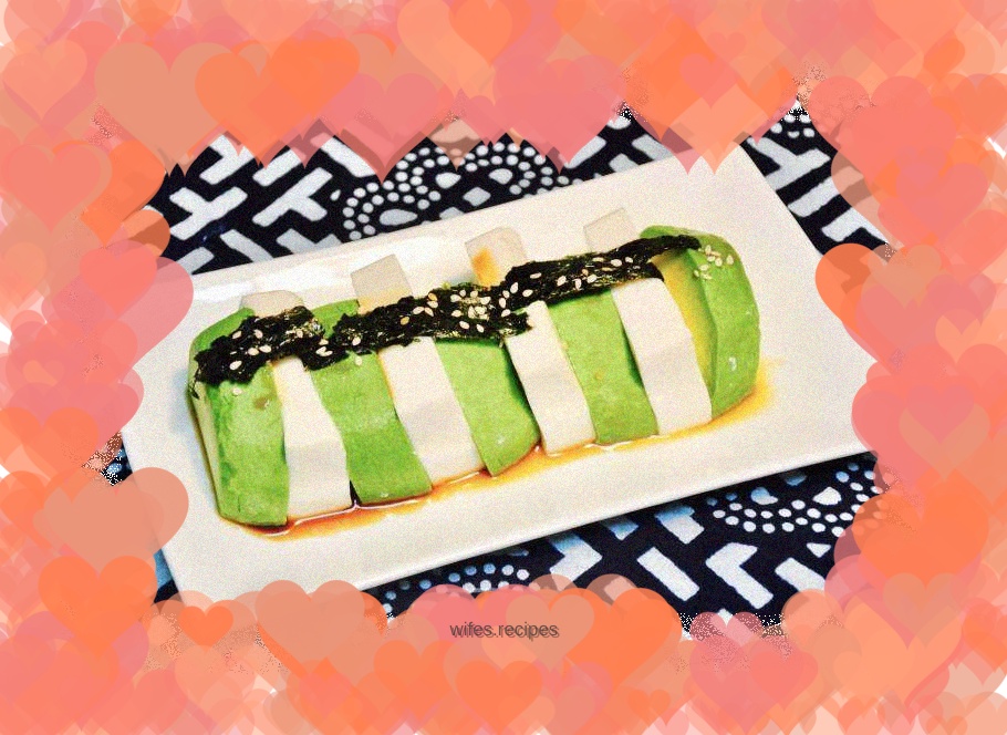 Avocado mixed with tofu