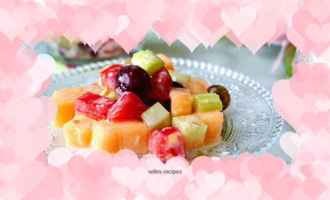 Colorful fruit and vegetable salad