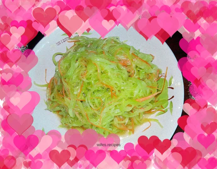 Spicy shredded lettuce