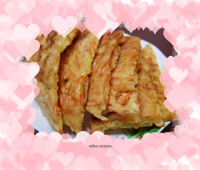 Shredded carrot pancake