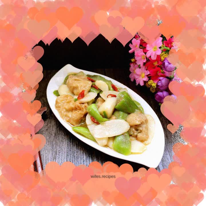 Stir-fried loofah with yam and gluten