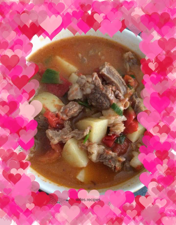Stewed Beef Brisket with Tomatoes and Potatoes