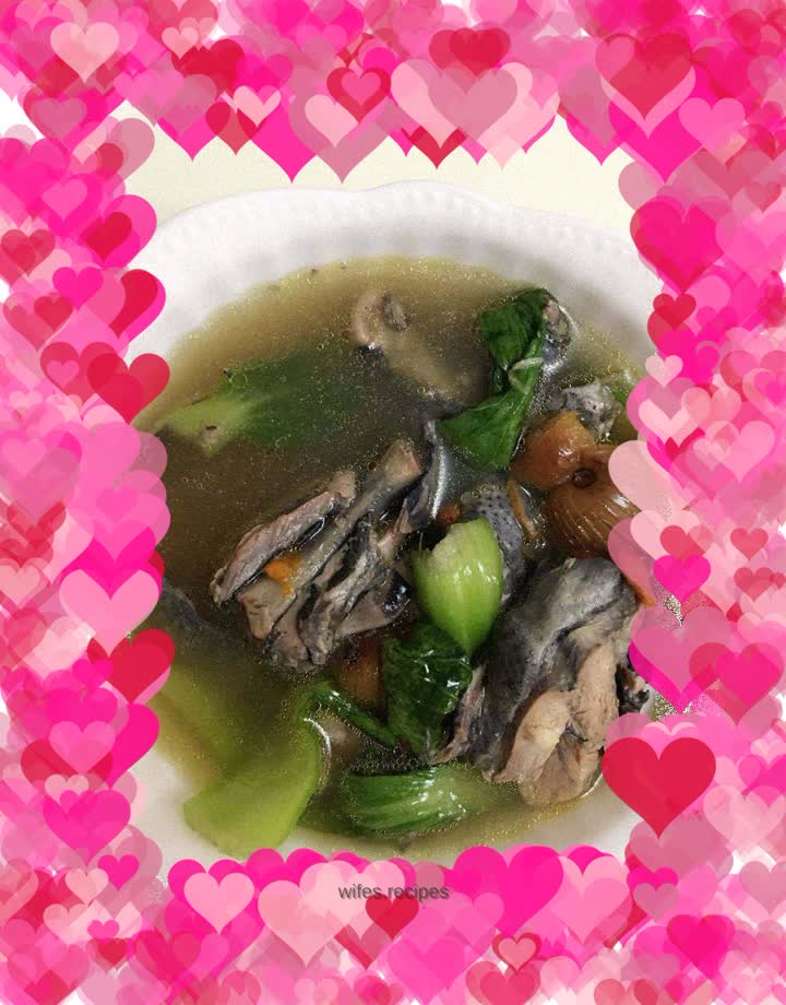 Black-bone chicken health soup