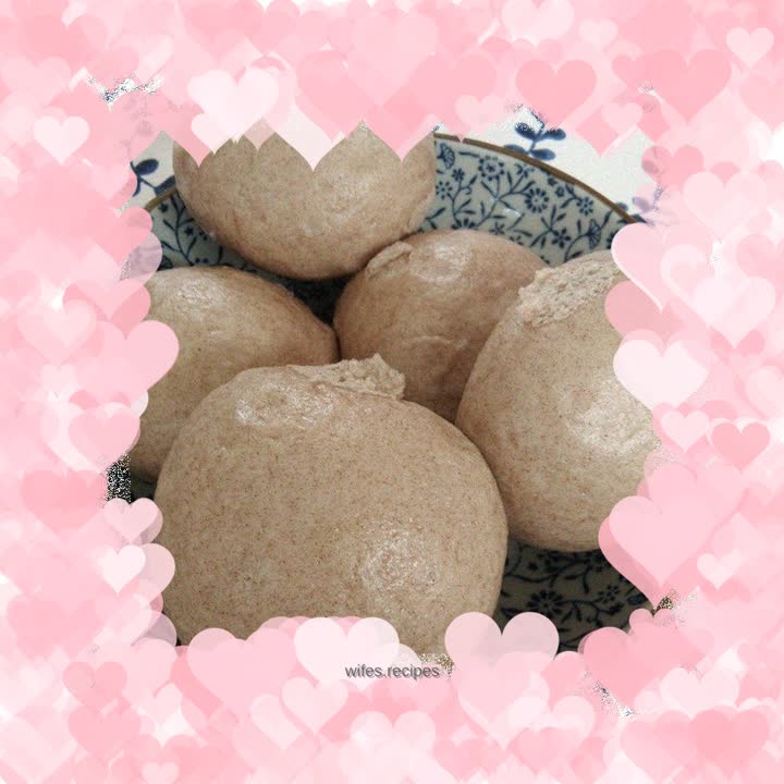 Brown wheat steamed buns