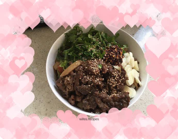 Spinach and Beef Noodles