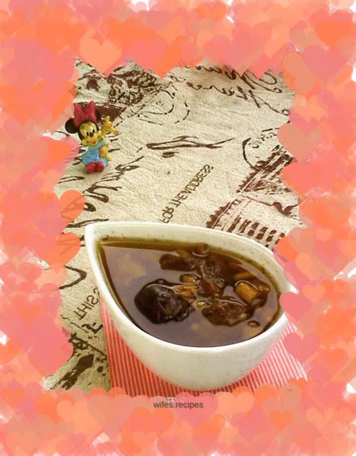 Beef soup with ginseng, dates and angelica