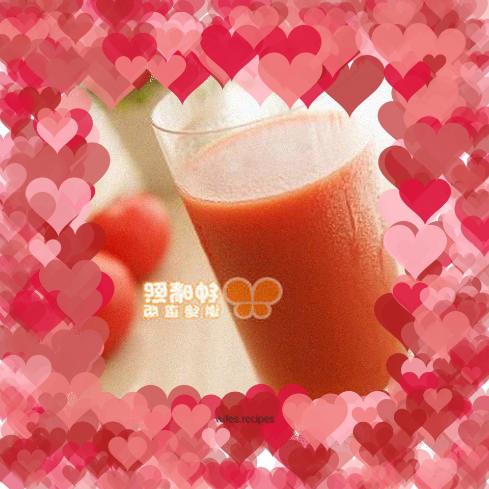 Cool summer drink [tomato juice]