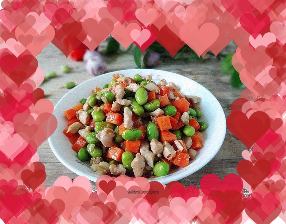 Stir-fried diced chicken with edamame