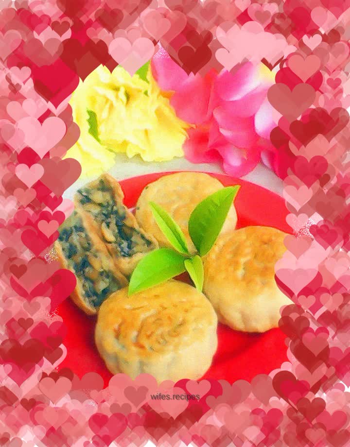 Peanut and sesame filling mooncake