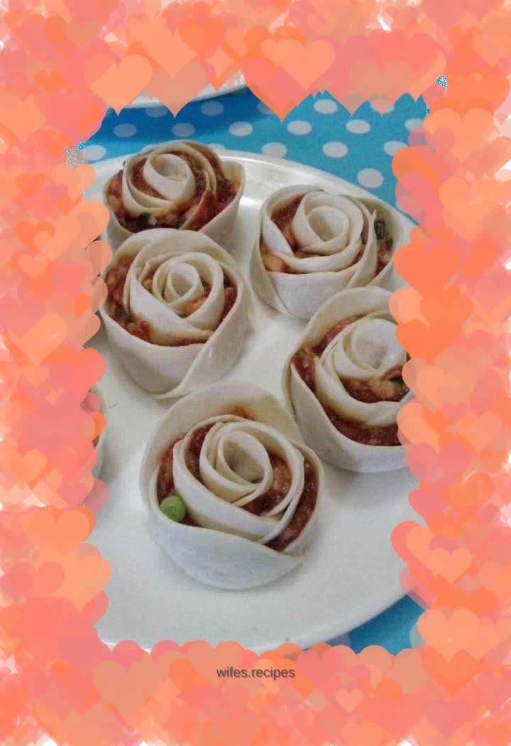 Variety of dumpling skins--Rose pot stickers