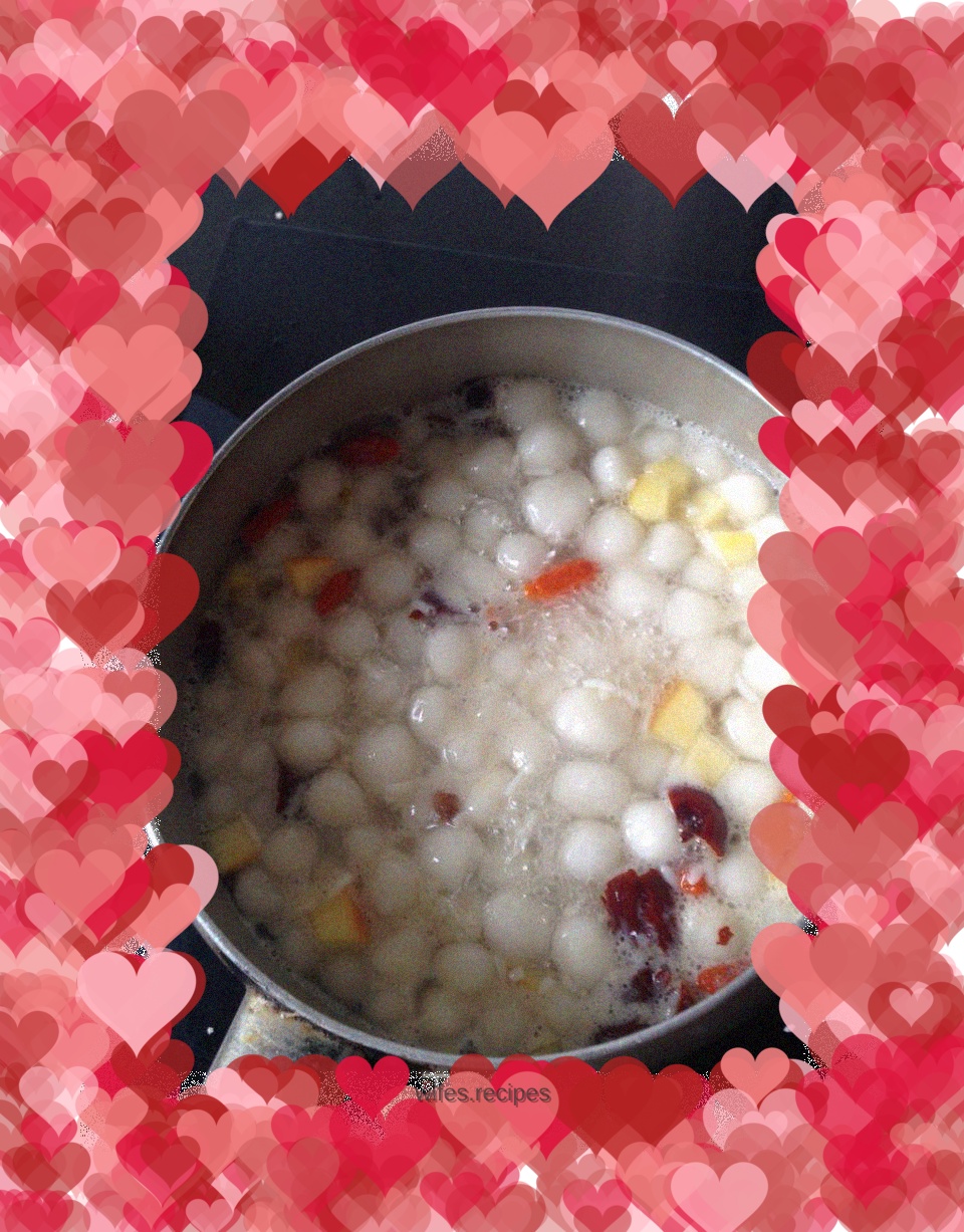 Fruit glutinous rice dumplings