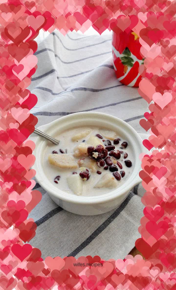 Red bean, taro and milk stew