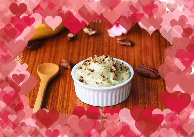 Avocado Walnut Banana Mashed