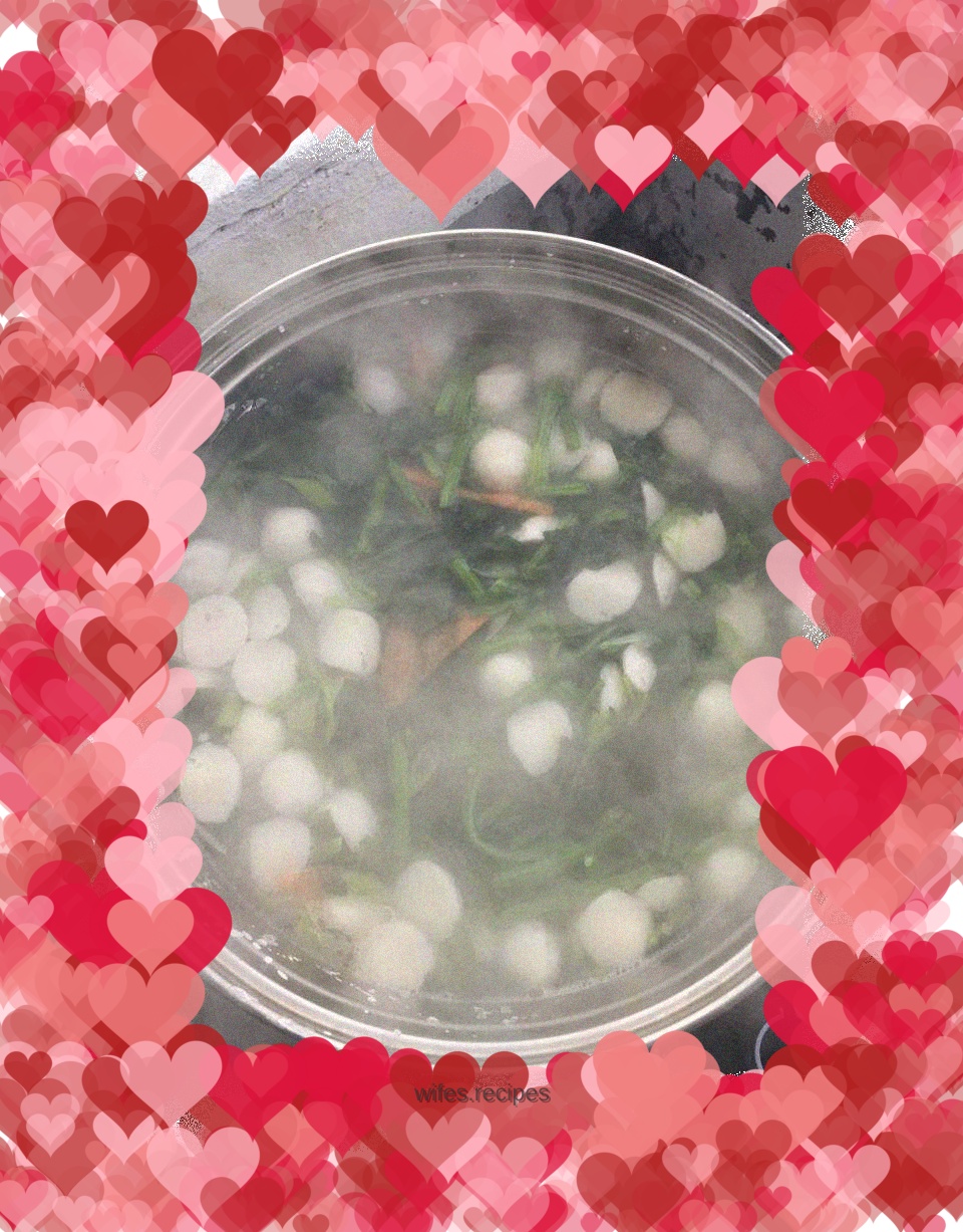 Spinach and fish ball soup