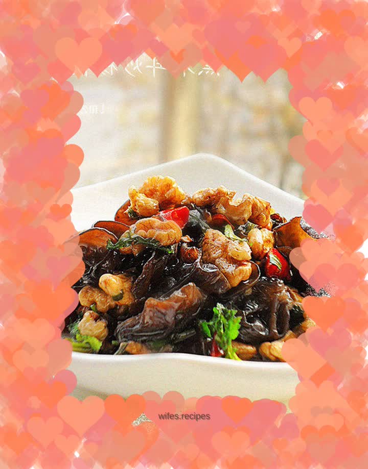 Stir-fried walnuts with black fungus