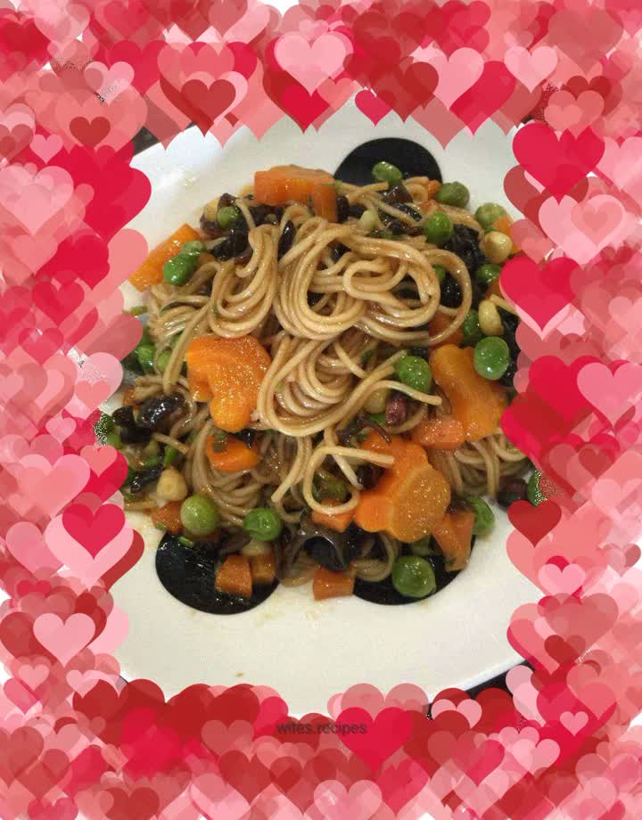 Colorful Braised Noodles