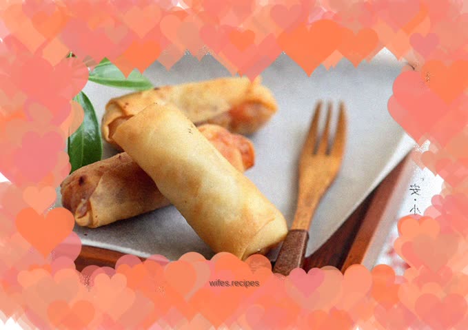 Shrimp and leek spring rolls