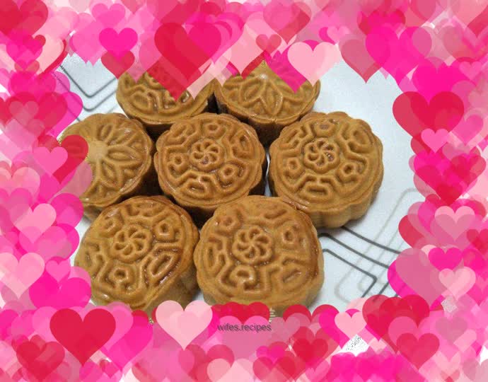 Mooncakes with bean paste filling