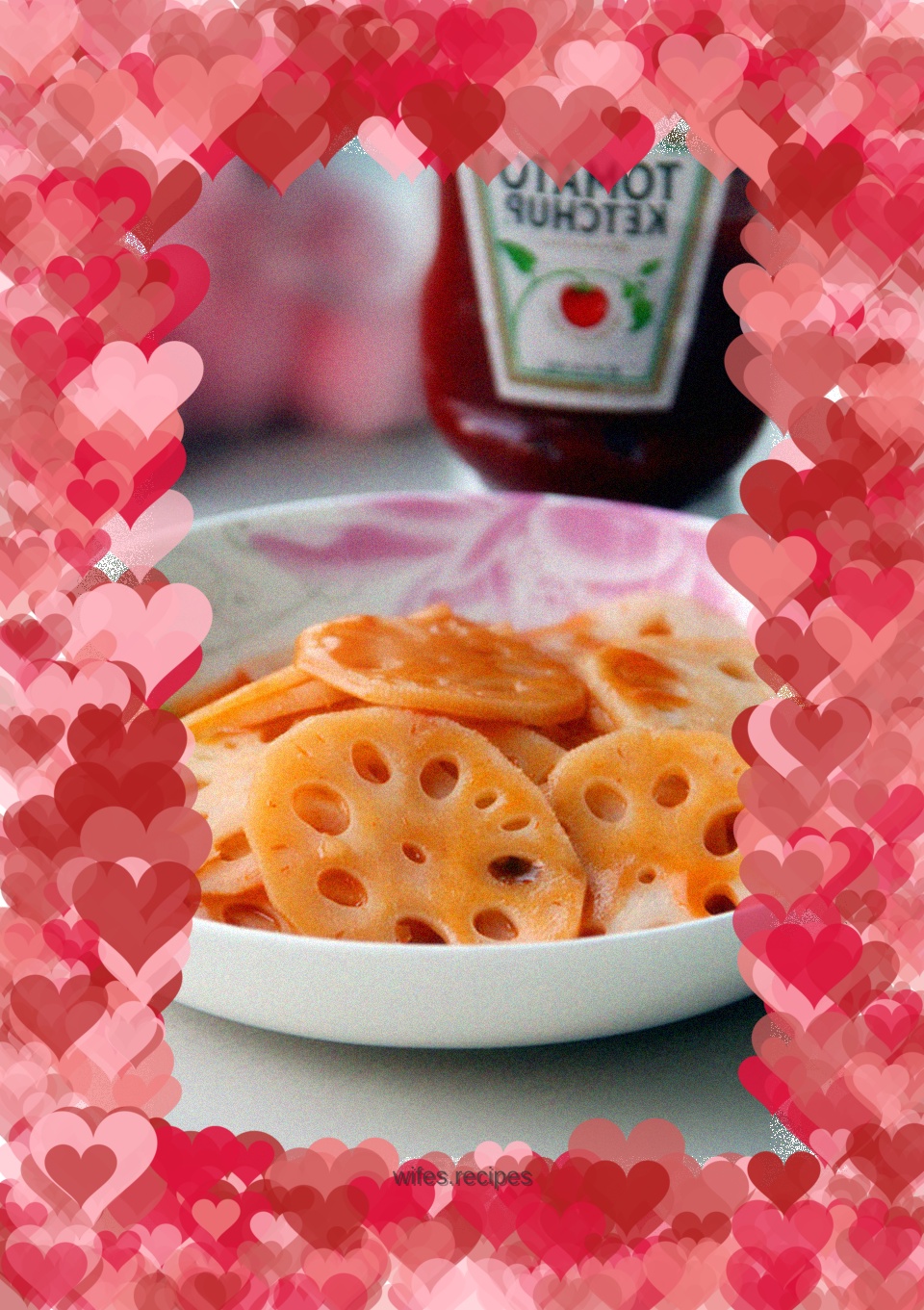 Sweet and sour crispy lotus root slices in tomato sauce