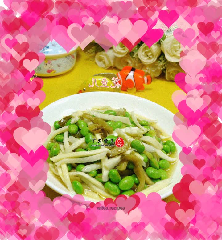Stir-fried edamame with mustard shreds and wild rice