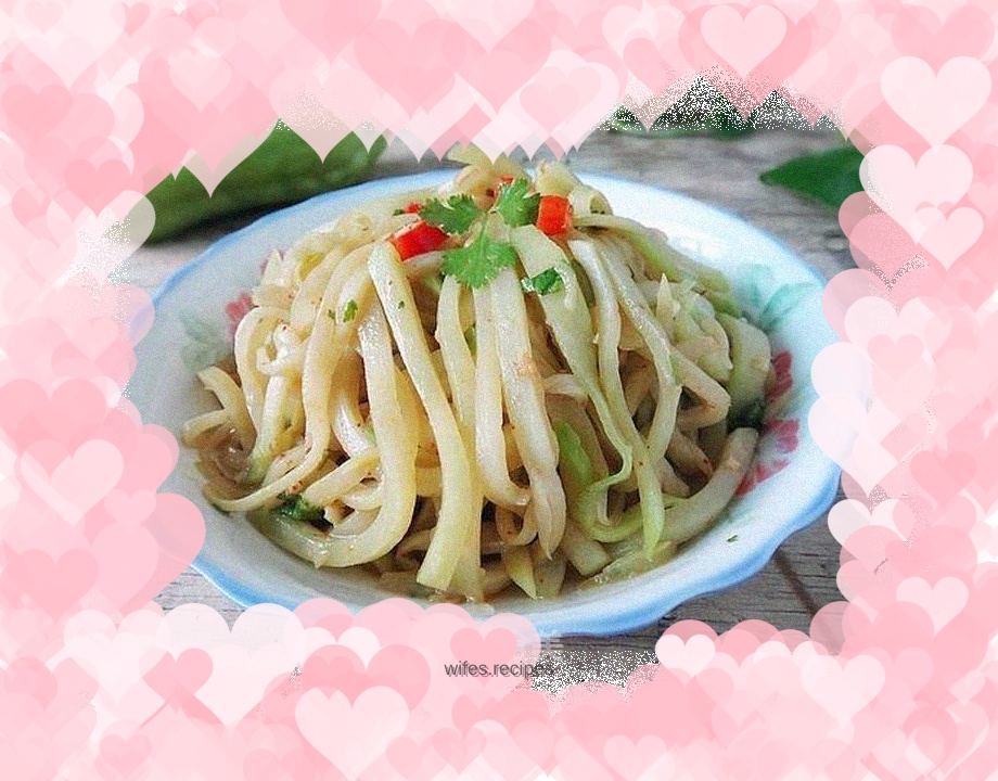 Warm fermented bean curd mixed with chayote