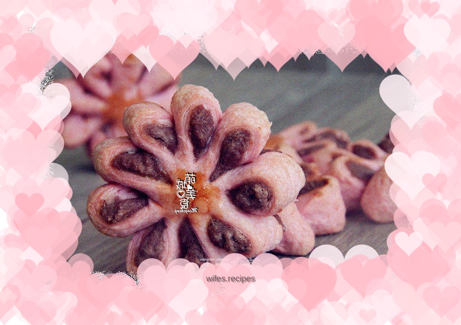 Crispy porphyrin----Bean paste and chrysanthemum cake