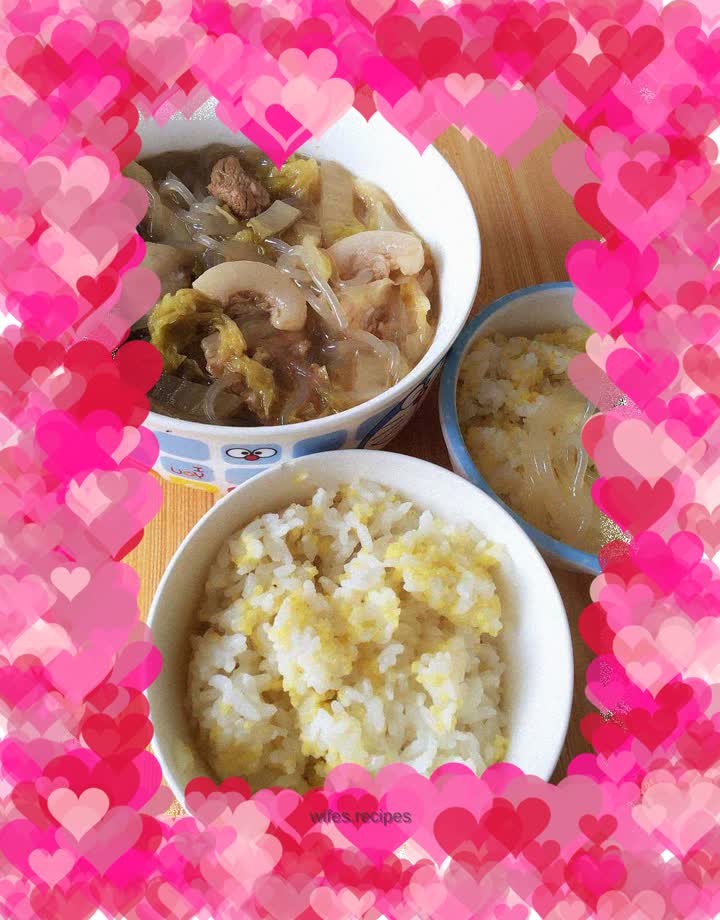 Braised white meat with pickled cabbage and vermicelli