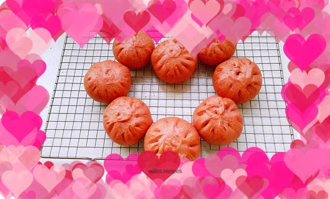 Variety of Pasta: Red Velvet Buns