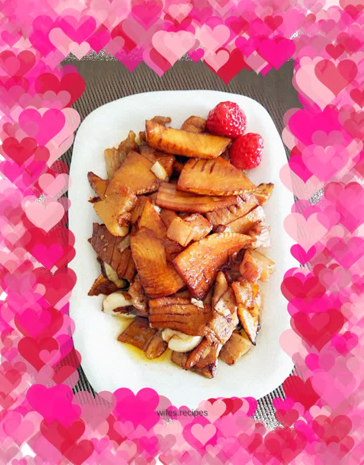 Stir-fried spring bamboo shoots