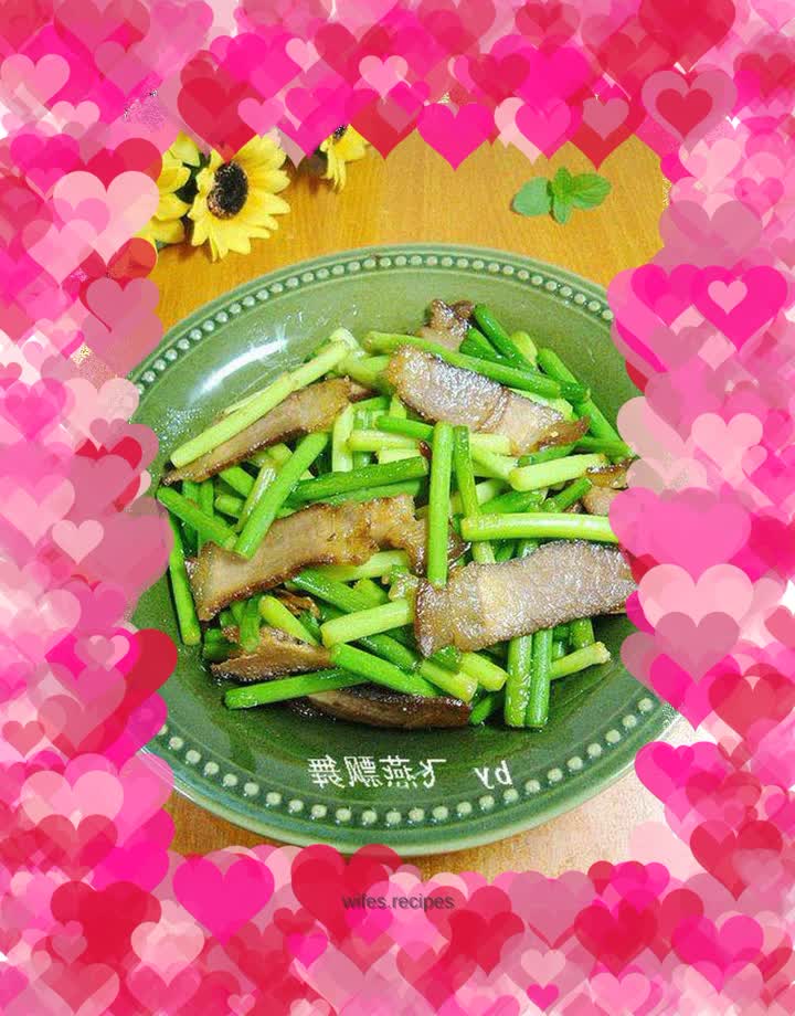 Classic home-cooked dish------[Stir-fried bacon with garlic sprouts]