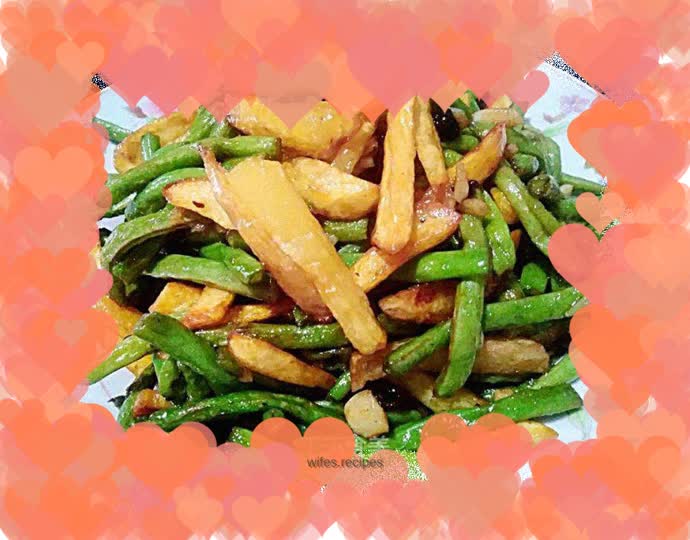 Fried beans with French fries