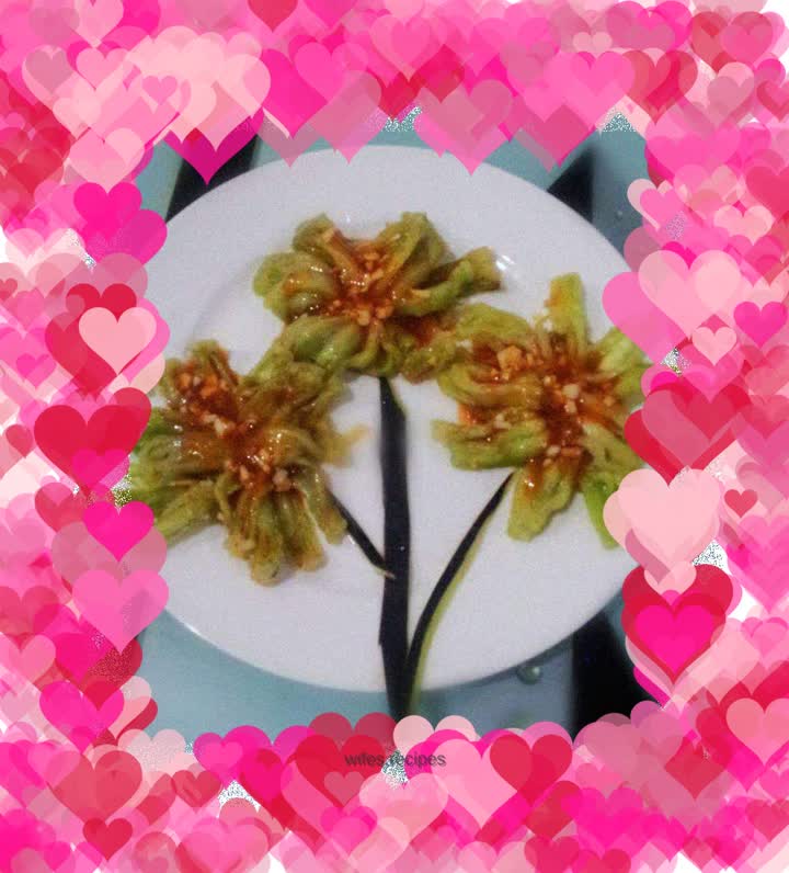 Eggplant and chrysanthemum--happiness is like a flower