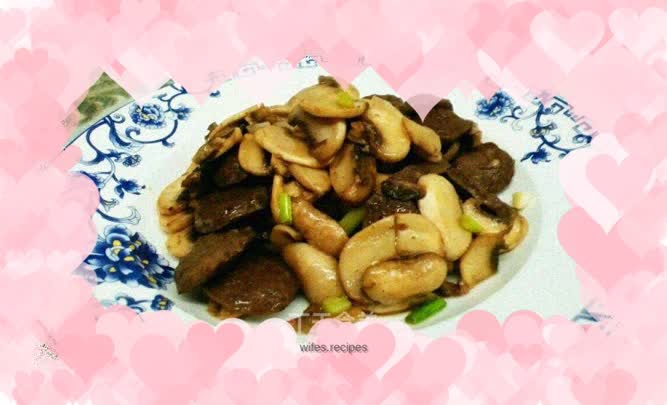 Beef meatballs with fried mushrooms